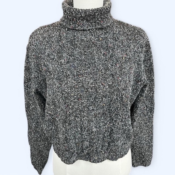 gray speckled sweater - Picture 1 of 5